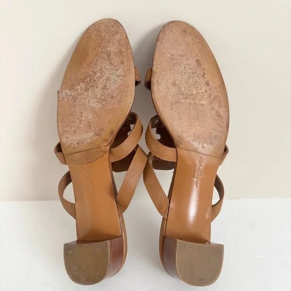 Salvatore Ferragamo Amatrice slide Leather Logo Buckle Block Heel Sandals 12 - Picture 14 of 15